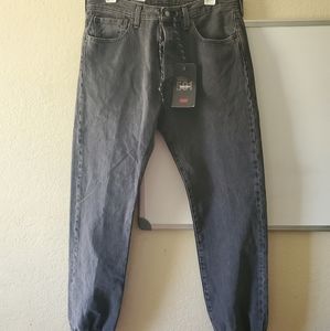 NWT Levi's Mens Gray Size 33X32 501 Straight Leg